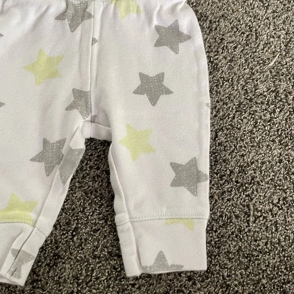 Cat & Jack Baby Gray/Yellow/White Star Print Pants, Size 3-6 Months - Picture 3 of 9